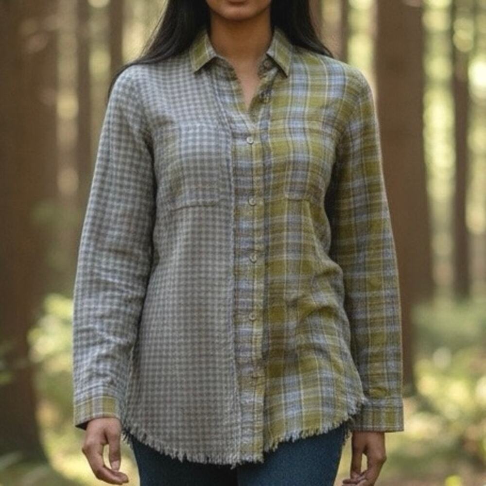 Given Kale Shirt Button down plaid size small NWT